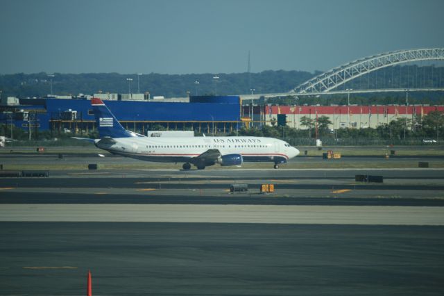 Boeing 737-700 (N455UW)