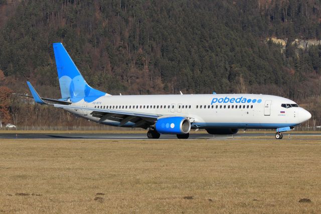 Boeing 737-800 (VQ-BTS)