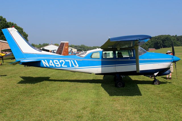 Cessna Centurion (N4927U)