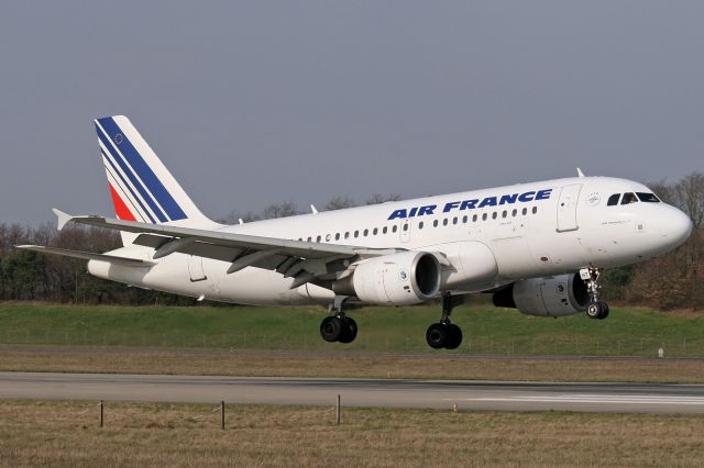 Airbus A319 (F-GRHT)