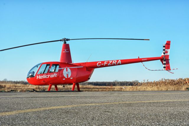 Robinson R-44 (C-FZRA)