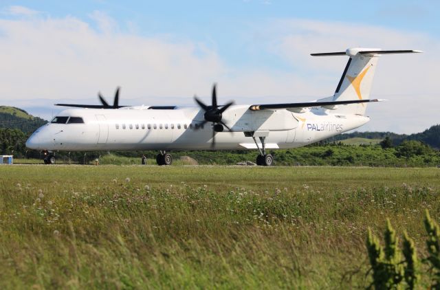 de Havilland Dash 8-400 (C-GXNL)