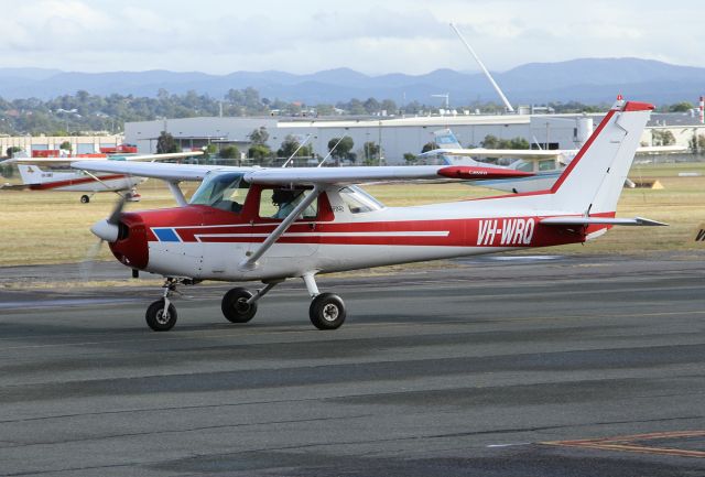 Cessna 152 (VH-WRQ)