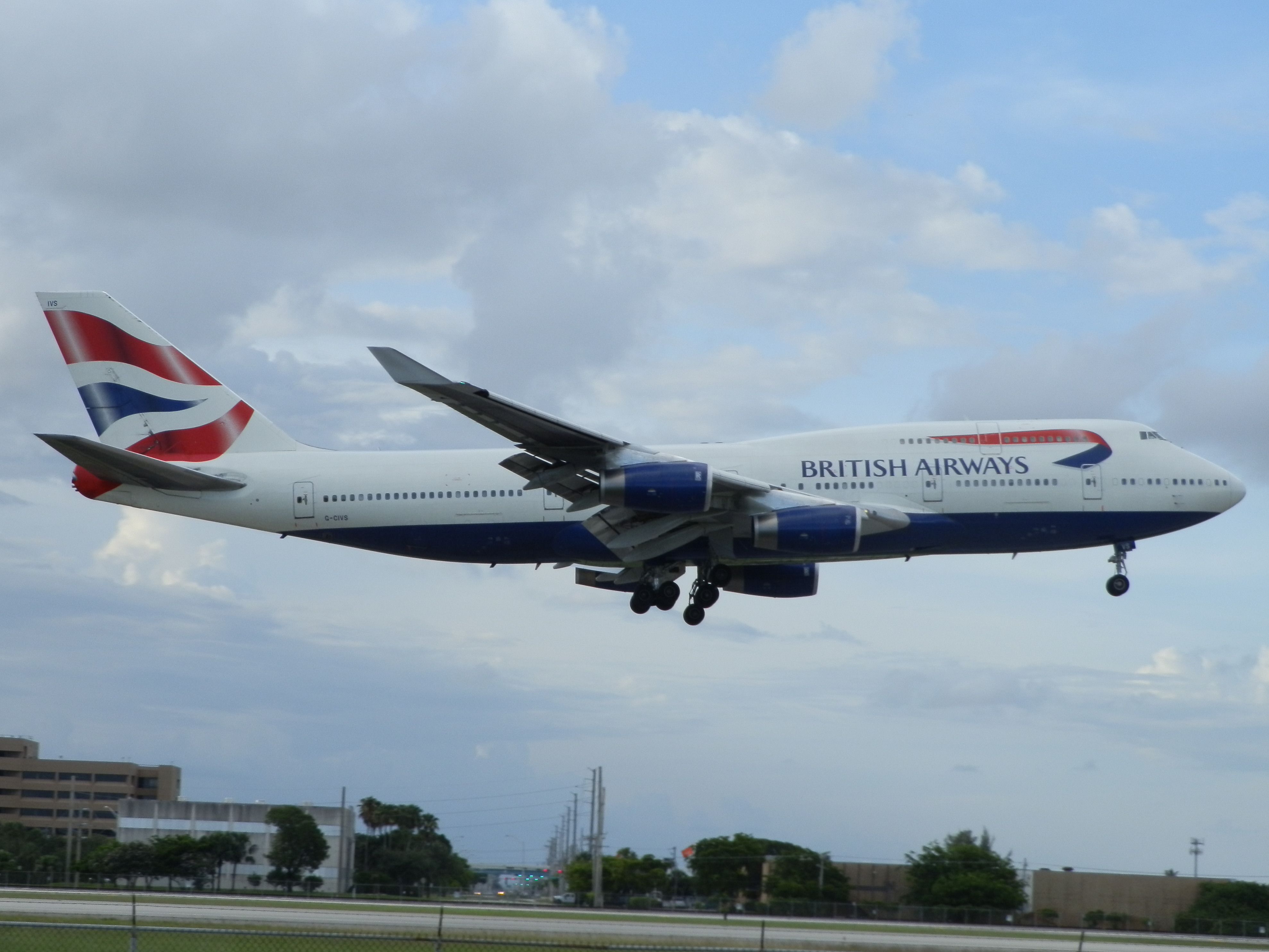 Boeing 747-400 (G-CIVS)