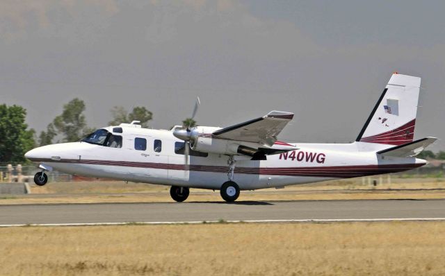 Rockwell Turbo Commander 690 (N40WG)