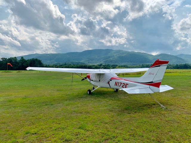 Cessna Skyhawk (N172E) - Plymouth Flying Club N172E at Plymouth NH Municipal Airport August 2019 