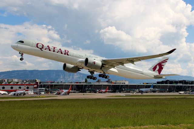 Airbus A350-1000 (A7-ANS)