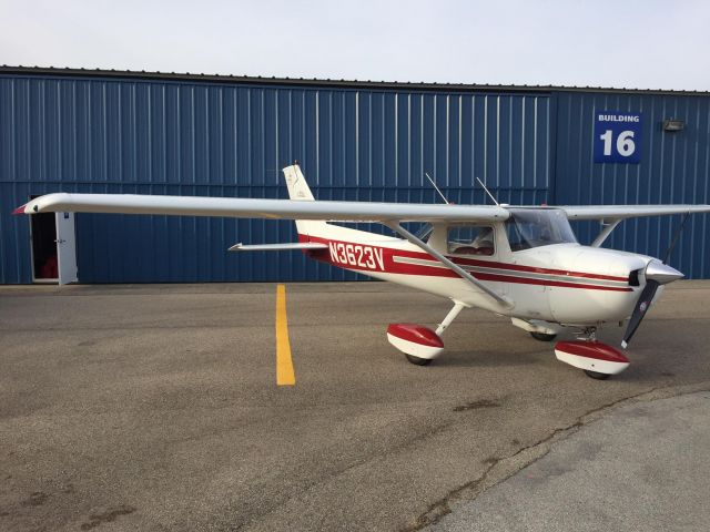 Cessna Commuter (N3623V) - 3623V with re-painted wheel pants and polished spinner