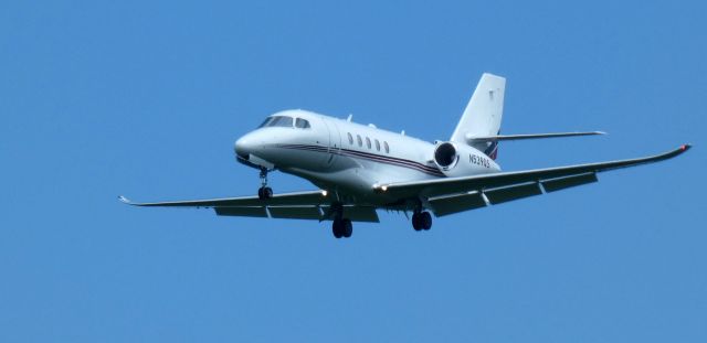 Cessna Citation Latitude (N539QS) - On short final is this 2017 Cessna 680A Citation Latitude in the Summer of 2023.