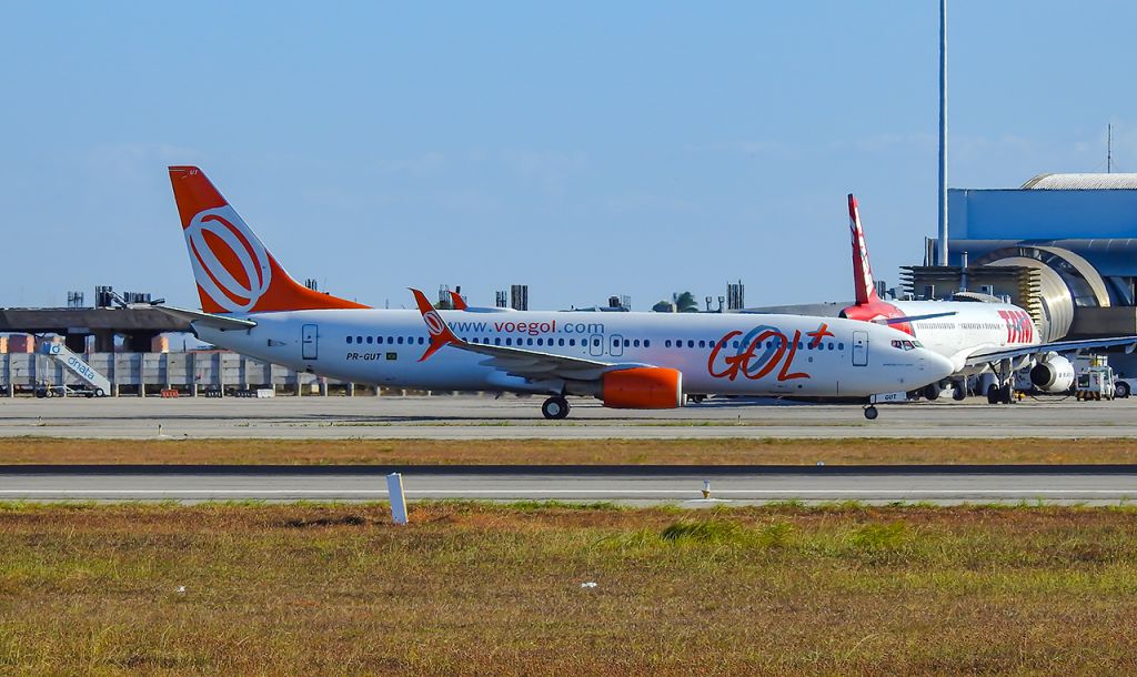 Boeing 737-800 (PR-GUT)