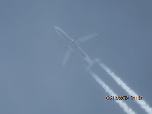 Boeing 737-900 (N881DN)