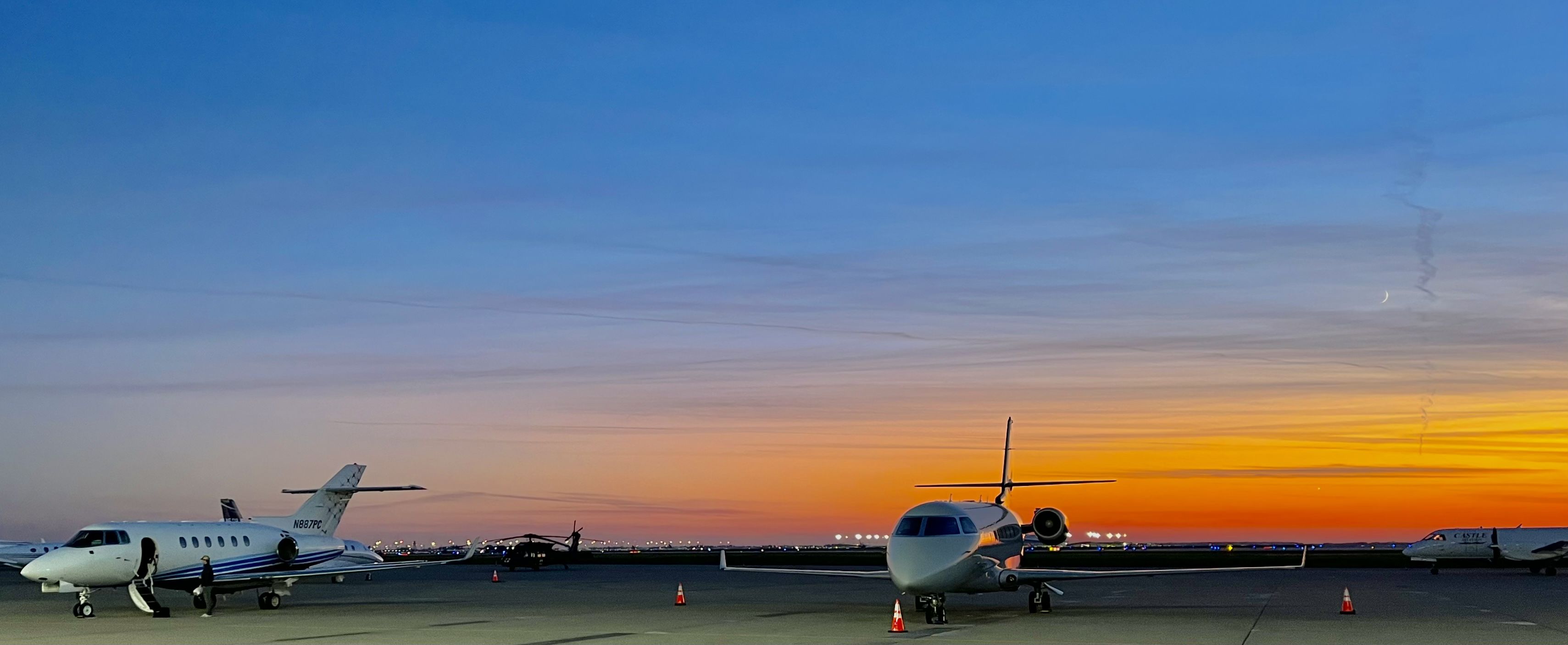 Hawker 800 (N887PC) - Beautiful sunset as seen from Million Air Indy. 10/27/22. 