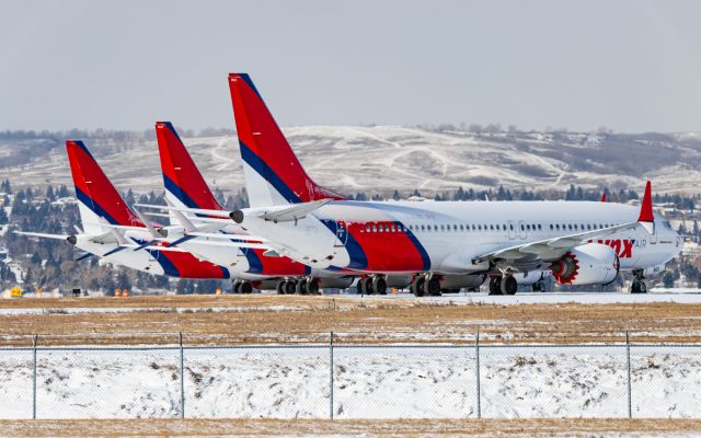 Boeing 737 MAX 8 (C-GJSL)