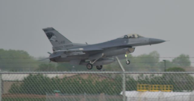 Lockheed F-16 Fighting Falcon (NAG418)