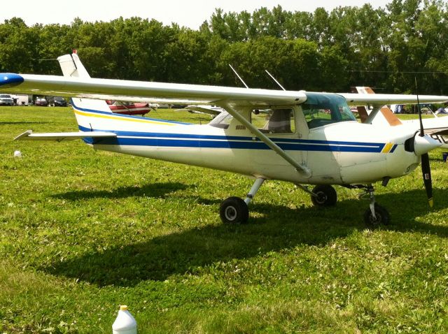 Cessna 152 (N6279P)