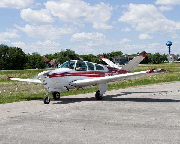 Beechcraft Bonanza (36) (N9766Y)