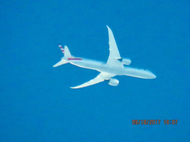 Boeing 787-9 Dreamliner (N825AA)