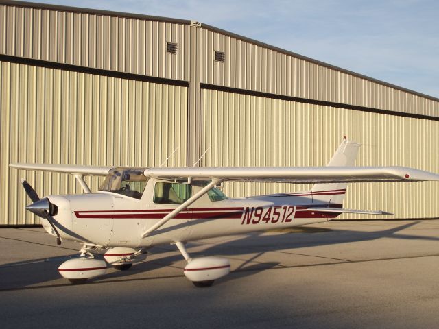 Cessna 152 (N94512) - Fresh Out Of The Paint Shop