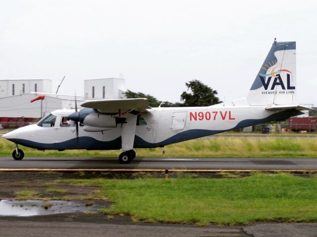 ROMAERO Islander (N907VL)