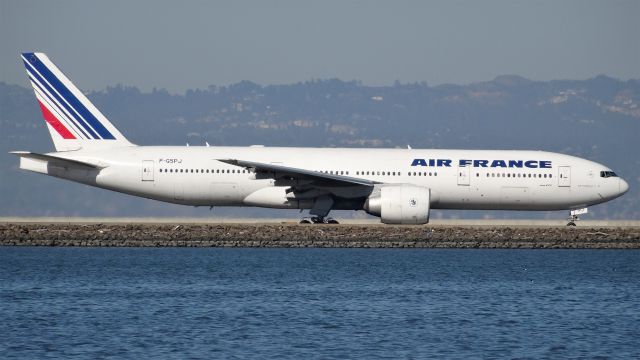 Boeing 777-200 (F-GSPJ) - F-GSPJ, 15.2 Yearsbr /Air Francebr /Boeing 777-200 (twin-jet) (B772 )br /06-Mar-2015 B772/L San Francisco Intl (KSFO) Charles de Gaulle/Roissy (LFPG / CDG) 15:09 PST 10:02 CET (+1) 9:53