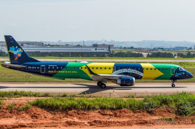 Embraer ERJ-190 (PR-AYV) - Azul Linhas Aereas (Brazilian Flag Livery) - Embraer ERJ-195AR br /Registration: PR-AYV br /br /Campinas (VCP) / Manaus (MAO)br /br /Fotografia: Marcelo Luiz 