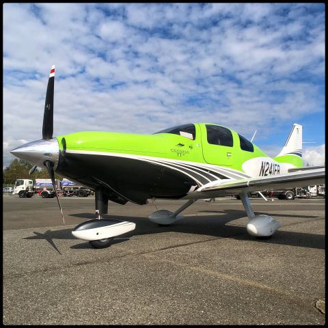 Cessna TTx (N241FR)