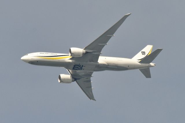 BOEING 777-200LR (N707GT) - MSC Cargo 10,000 ft over my house enroute CVG-IND 05-14-23