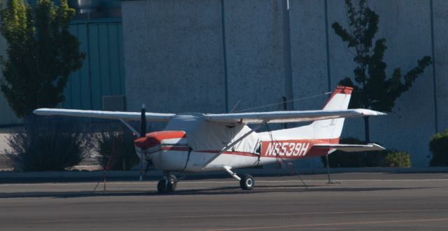 Cessna Skyhawk (N6539H) - Parked near El Aero on the northwest part of Carson City