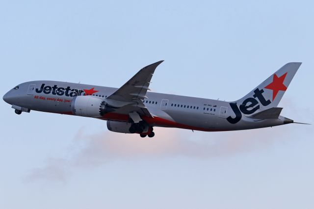 Boeing 787-8 (VH-VKE)