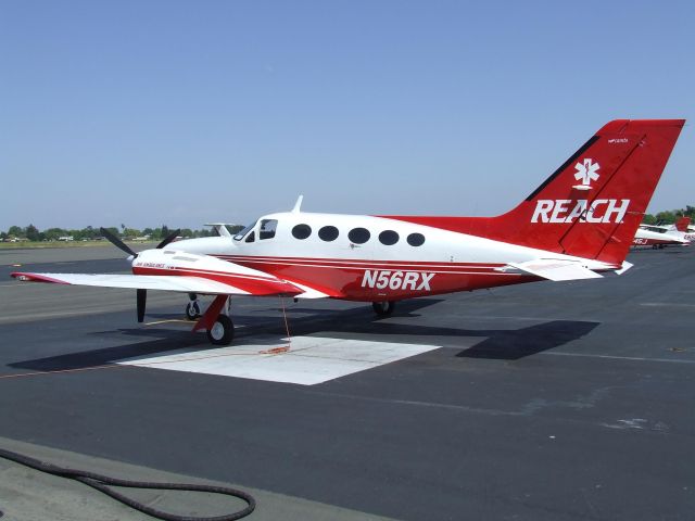 Cessna 421 (REH50)