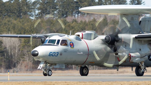 Grumman E-2 Hawkeye (16-9077)