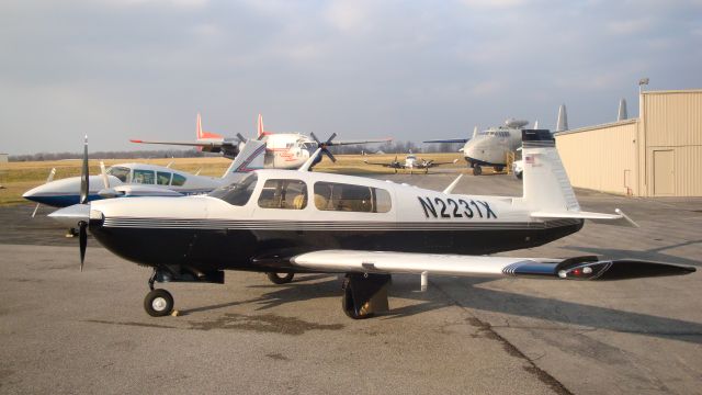 Mooney M-20 (N2231X)