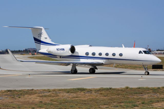 Gulfstream Aerospace Gulfstream IV (N214BM)