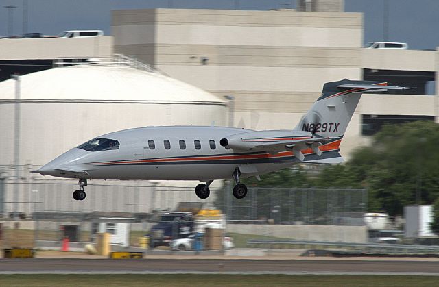 Piaggio P.180 Avanti (N829TX)