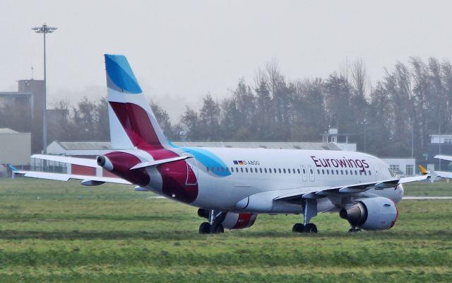 Airbus A319 (D-ABGO) - eurowings a319-112 d-abgo at shannon 21/10/17.