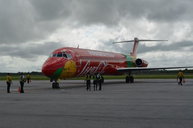 McDonnell Douglas MD-80 (OY-RUE)