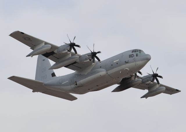 Lockheed C-130 Hercules (16-7110)