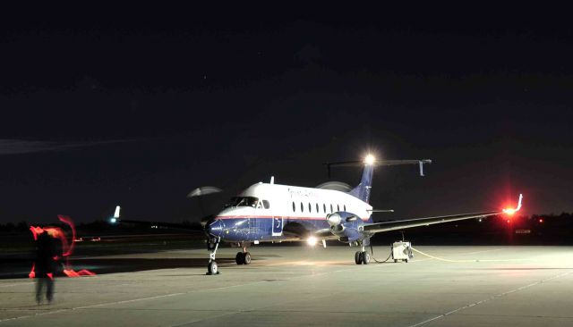 Beechcraft 1900 (N209GL)