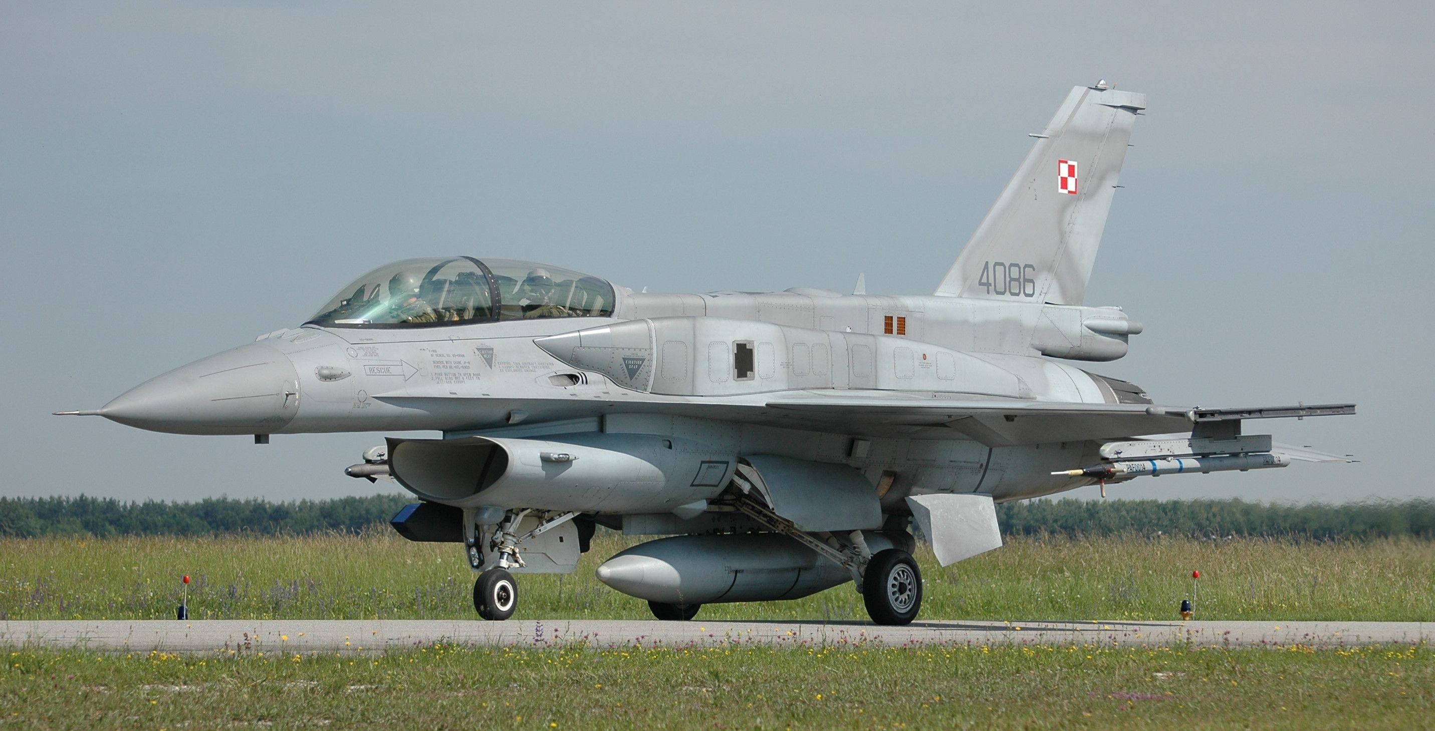 Lockheed F-16 Fighting Falcon (4086) - F-16 Polish Air Force to Elite 2010 on the Lechfeld Airbase