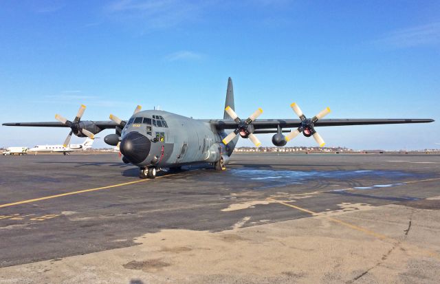 Lockheed C-130 Hercules —