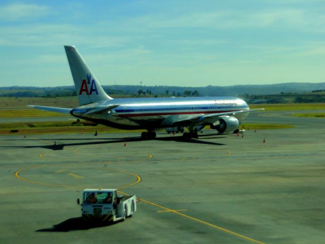 BOEING 767-300 (N39367)