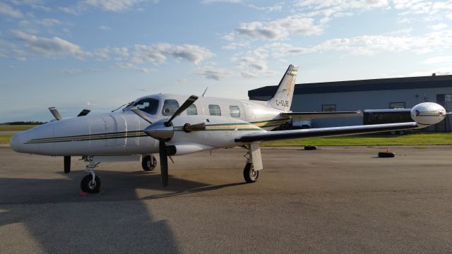 Piper Cheyenne 2 (C-GLRE)