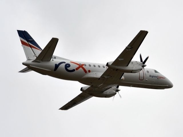 VH-OLM — - Getting airborne off runway 23. Tuesday 27th December 2011.