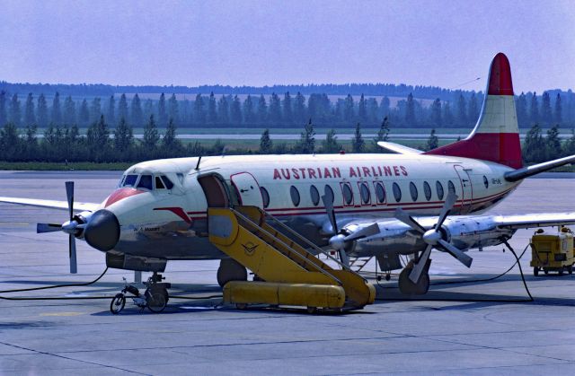 VICKERS Viscount (OE-LAL) - August 1969 at Vienna (LOWW)