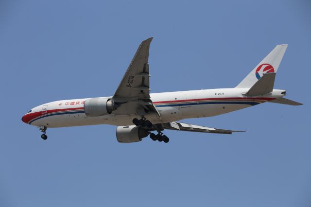 BOEING 777-200LR (B-2078)