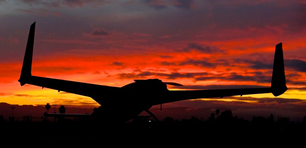 RUTAN Long-EZ (N84RW) - Long-EZ parked on transient ramp during sunset at Reid Hillview.