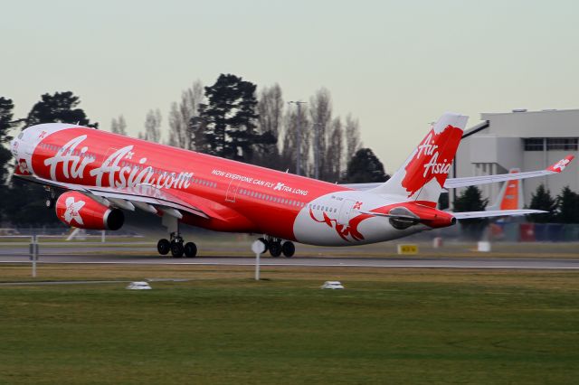 Airbus A330-300 (9M-XXB)