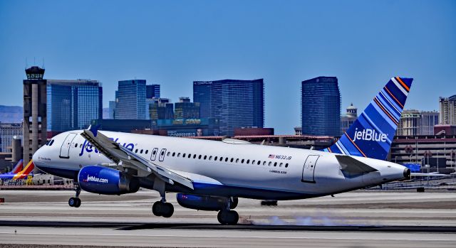 Airbus A320 (N632JB) - N632JB JetBlue Airways 2006 Airbus A320-232 - cn 2647  "Clear Blue Sky" - Las Vegas - McCarran International Airport (LAS / KLAS)br /USA - Nevada May 19, 2017br /Photo: Tomás Del Coro