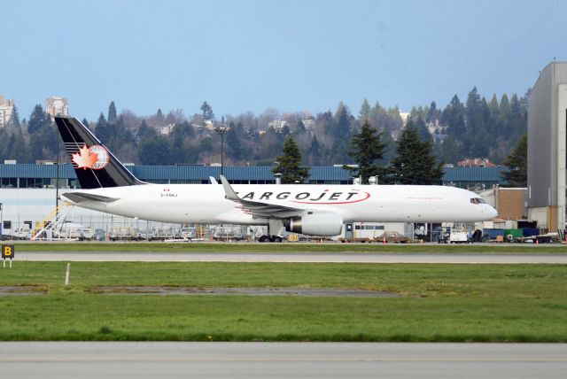 Boeing 757-200 (C-FGKJ)