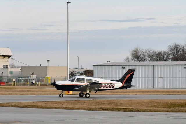 Piper Cherokee (N285BG) - BGSU Piper PA-28-161 Warrior N285BG in Bowling Green, OH